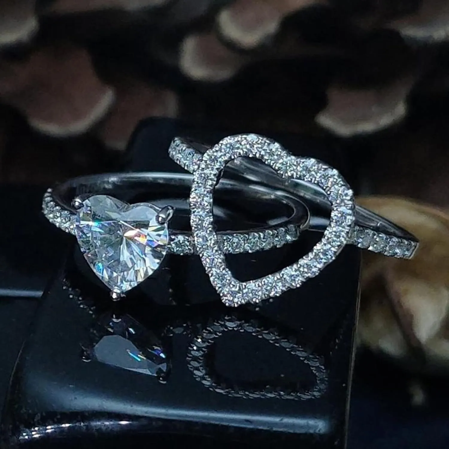 2pcs Womens Matching Bridal Wedding Ring Set Ring Fashion Women Heart Round Solitaire Simulation Diamond Ring Set