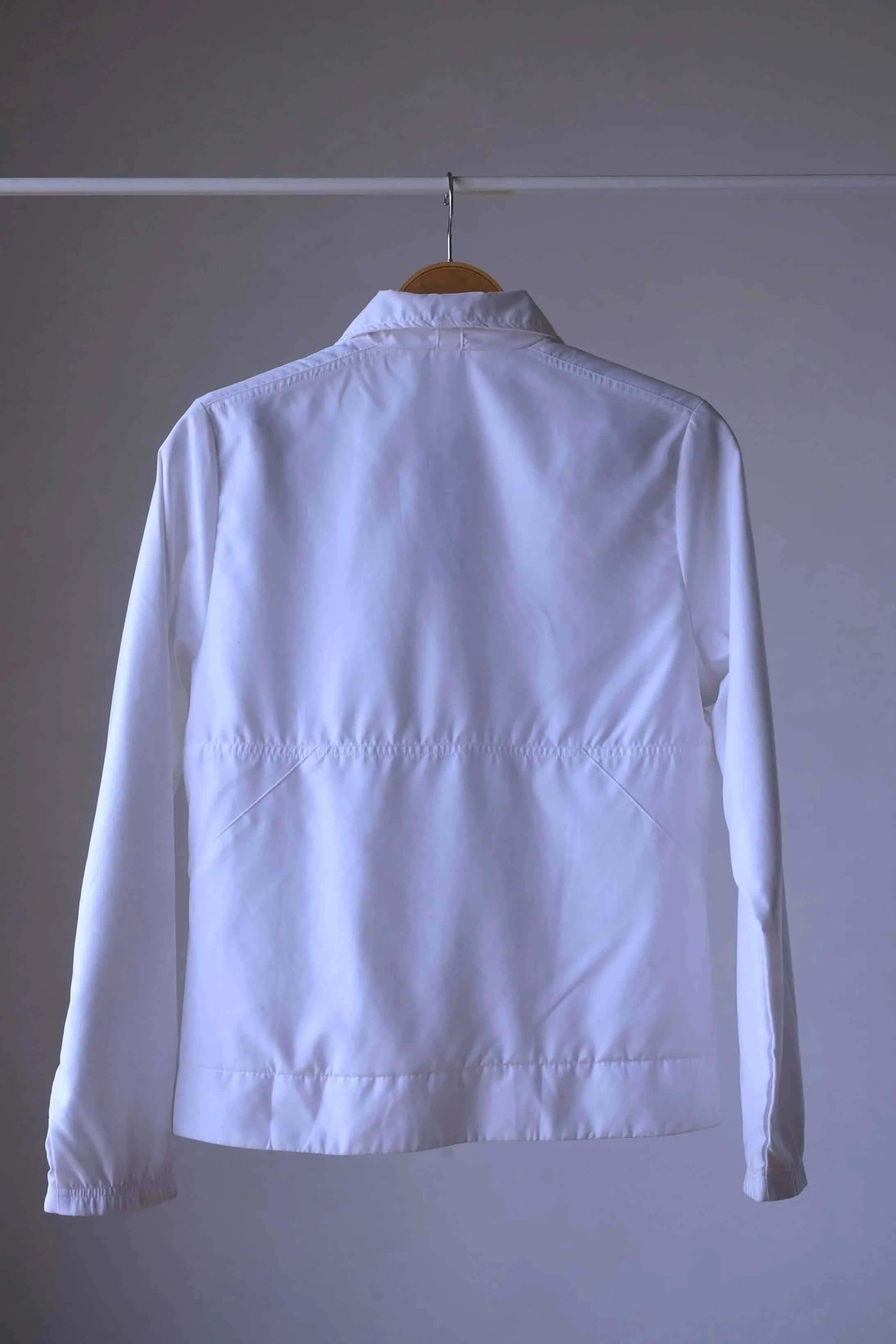 ADIDAS Vintage Women's White Windbreaker Jacket - 2000's