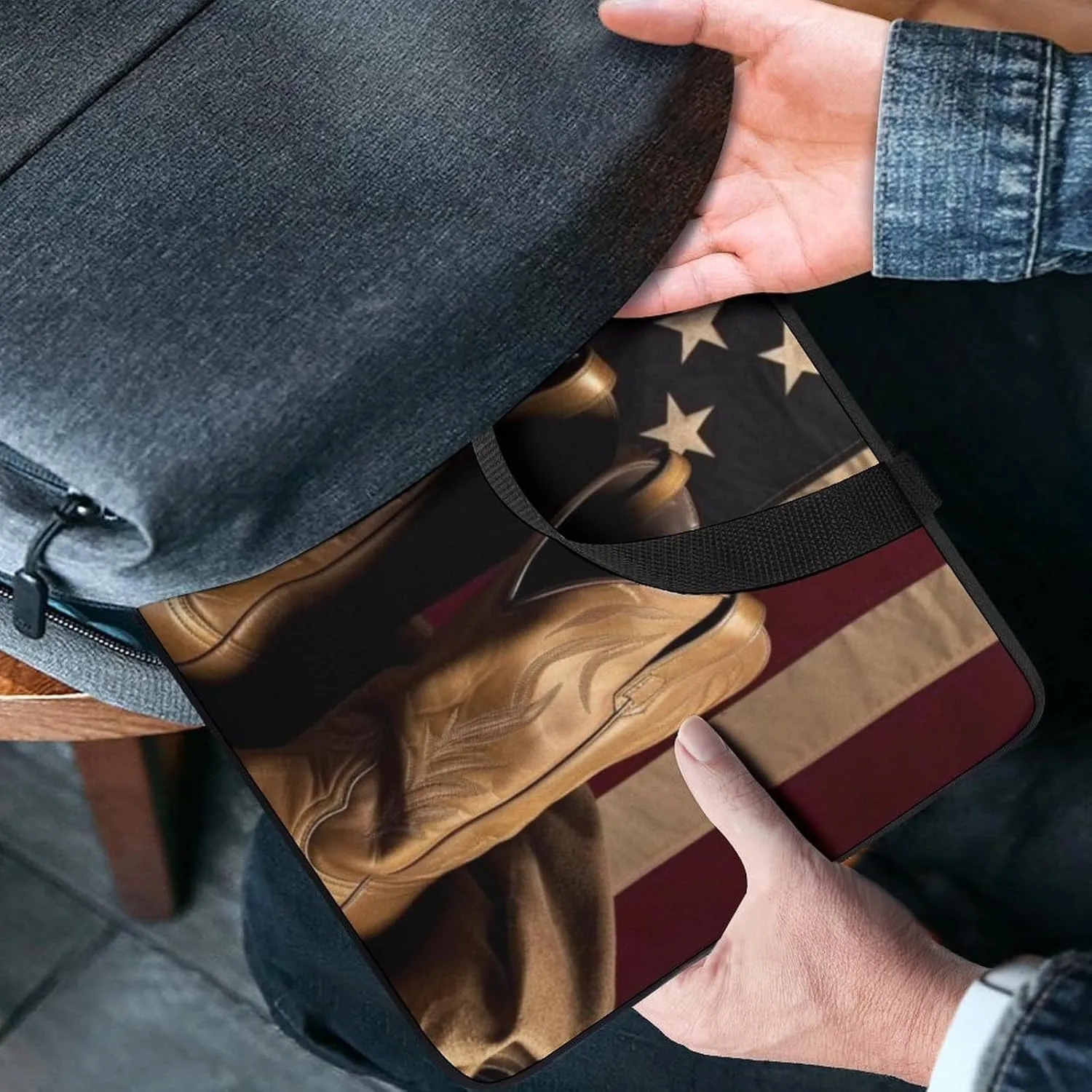 American Flag with Cowboy Boots Laptop Bag Durable Laptop Sleeve Water-Resistant Notebook Bag for Computer Or Tablet