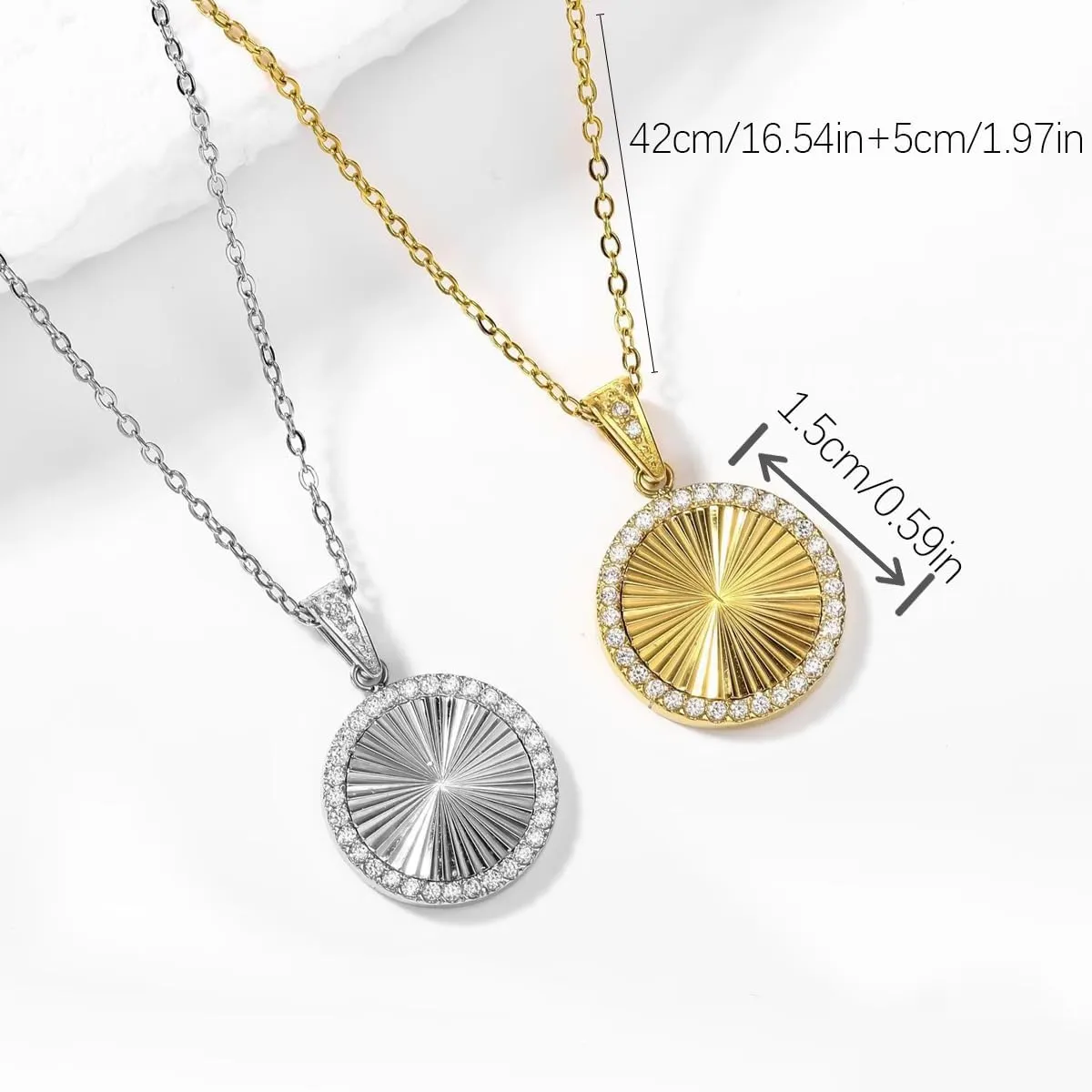 Christmas Gifts for WomenWomen's Pendant Necklace, 18K Gold Diamond NecklaceWomen's Simple Gold Necklace, Gold Fashion GiftGold Round Necklace, Gold Oval Necklace