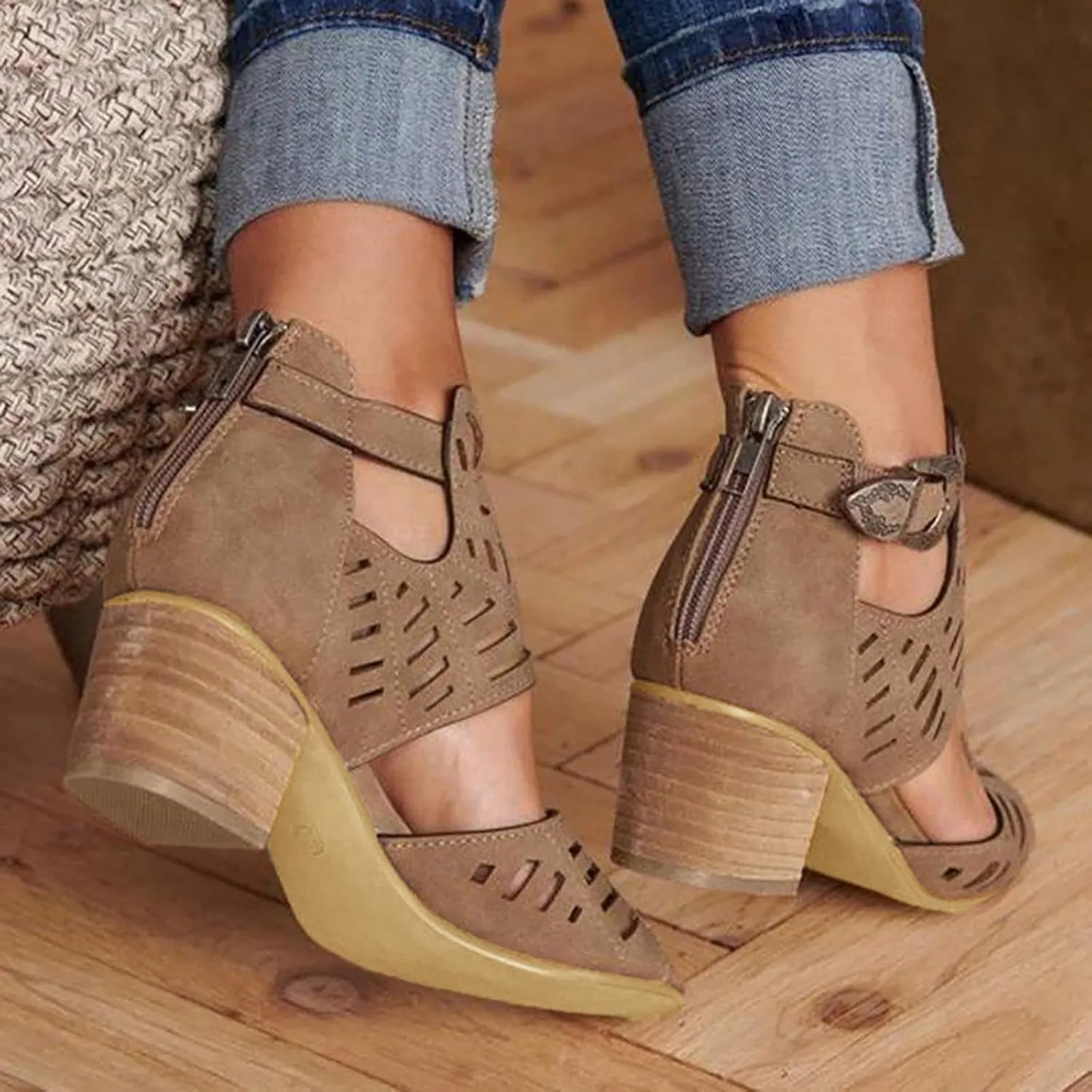 Eduavar Wedge Sandals for Women, Sandals Women Wedge Platform Sandals Zip Up Rhinestone Gladiator Flat Sandals