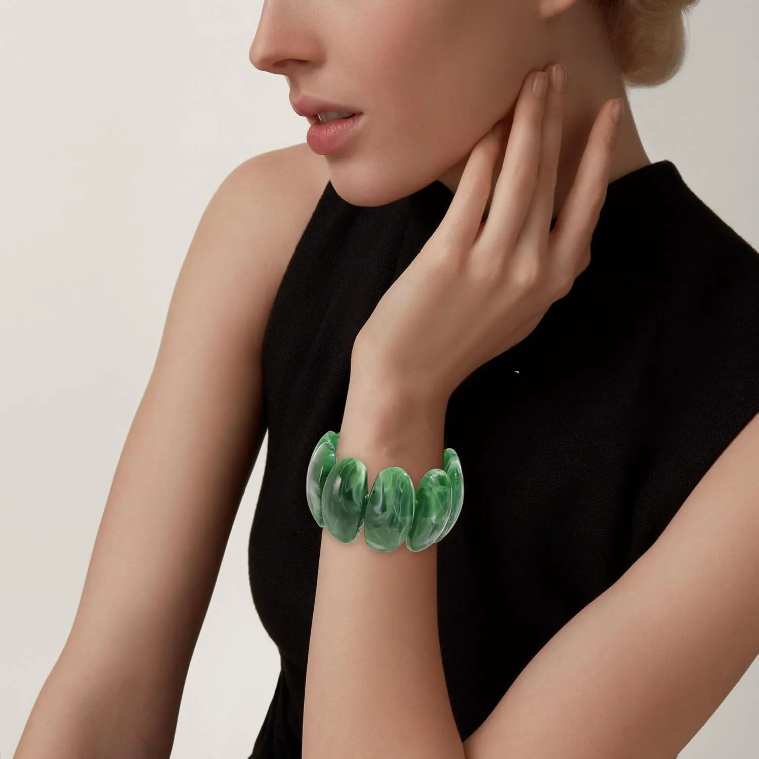 HIIXHC Resin Stretch Bangle Bracelets for Women Acrylic Beads Stretchable Bracelets Wide Irregular Geometric Wristband Summer Beach Jewelry for womens vacation outfits