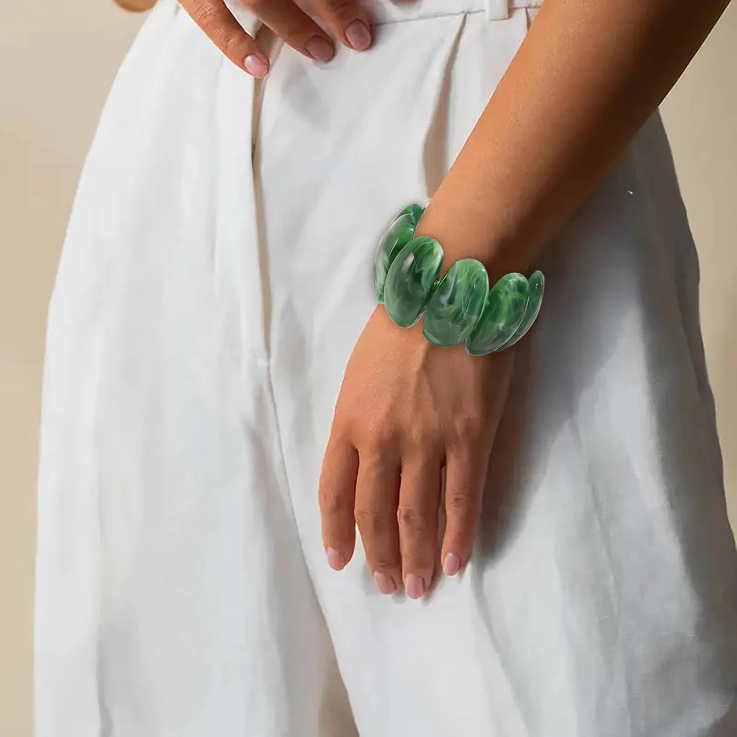 HIIXHC Resin Stretch Bangle Bracelets for Women Acrylic Beads Stretchable Bracelets Wide Irregular Geometric Wristband Summer Beach Jewelry for womens vacation outfits
