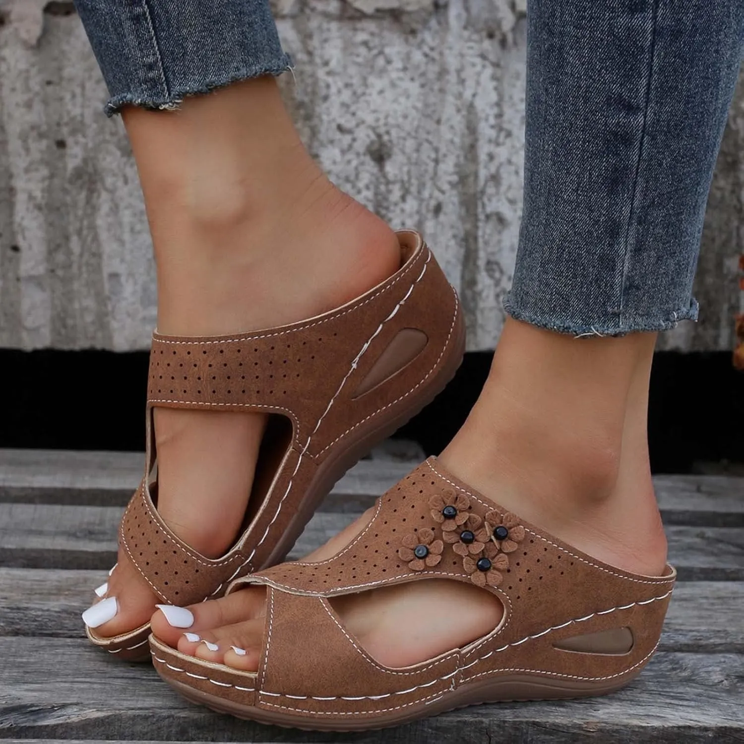 Orthopedic Sandals for Women Arch Support Sandals Women's Summer Hollow Out Flower Breathable Shoes, Platform Walking Sandal Fashion Cross Strap Open Toe Slippers