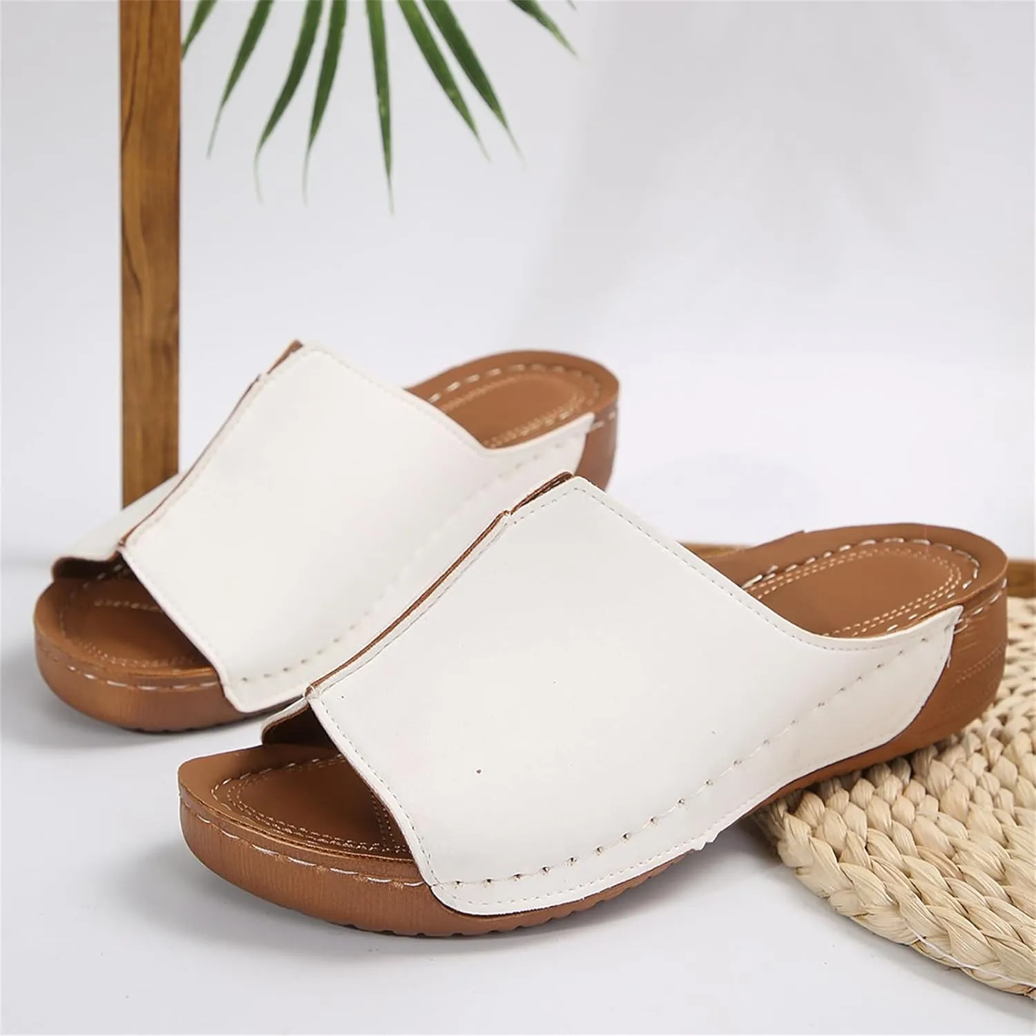 Women's Sandals Comfortable Cute Orthopedic Slippers Anti-Slip Walking Dressy Summer Orthotic Flip Flops with Arch Support