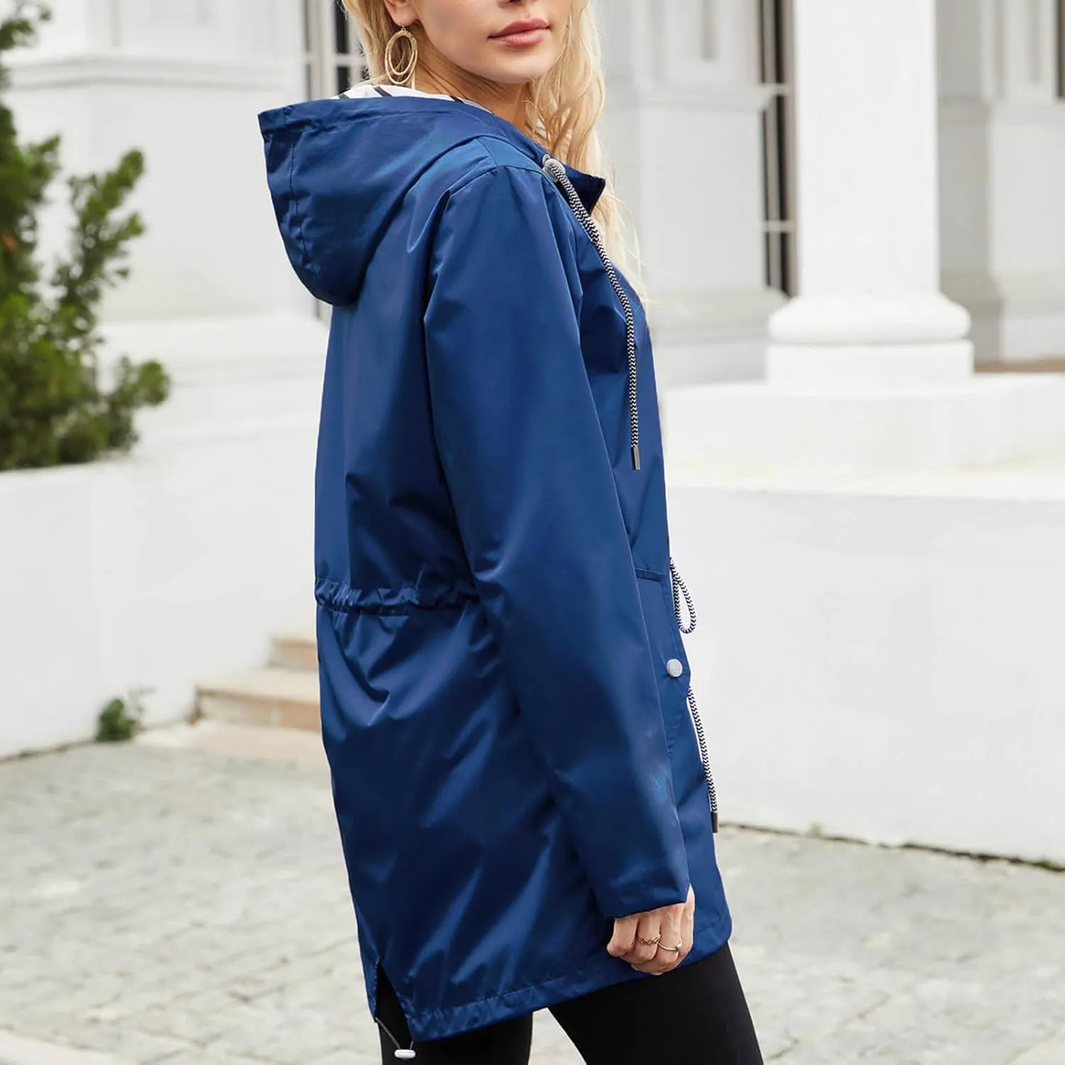 Women's Waterproof Raincoats with Hood Lightweight Zip Up Windbreaker Trendy Rain Jackets Outdoor Hiking Trench Coats
